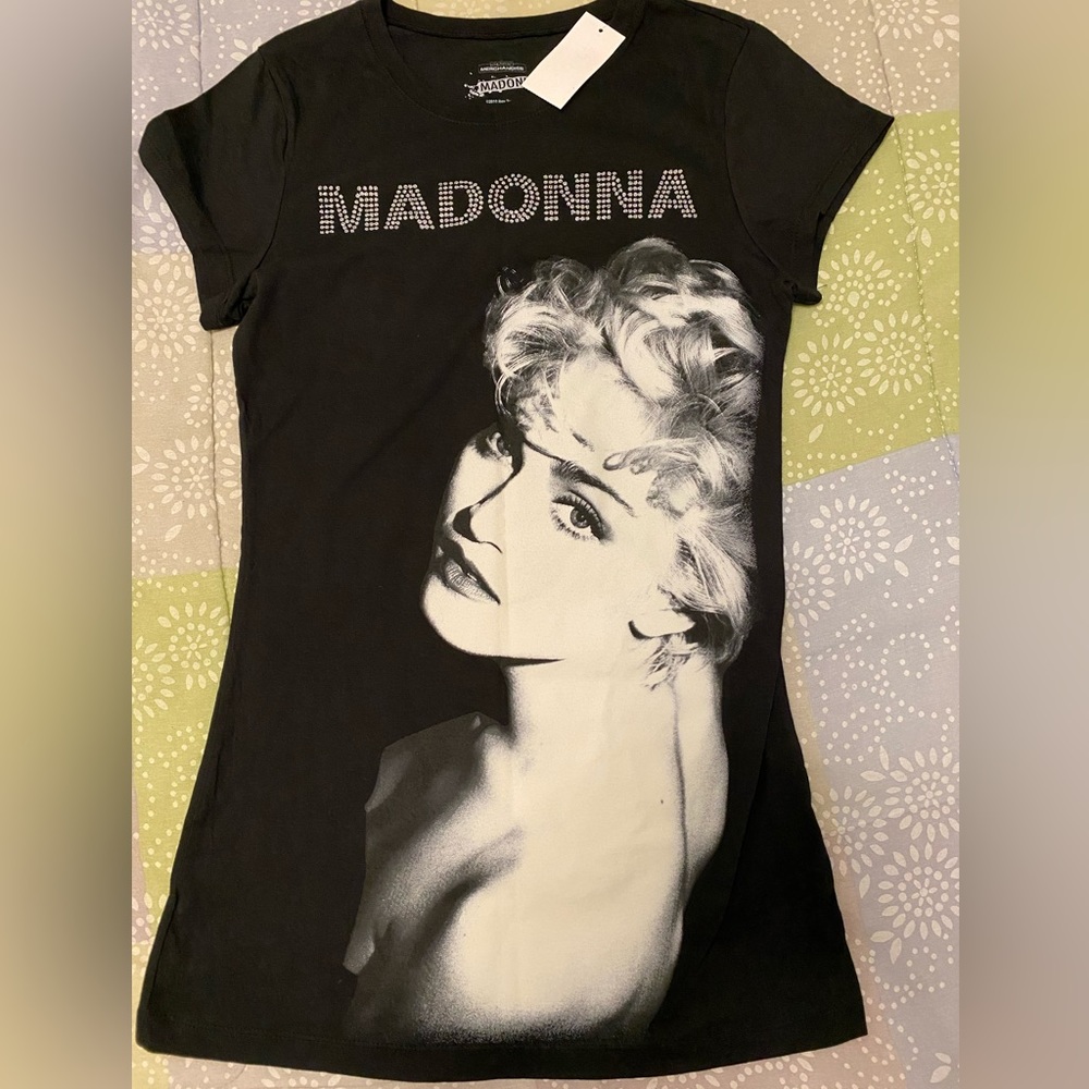 Madonna True Blue Junior size L short sleeve T-shirt new with tags